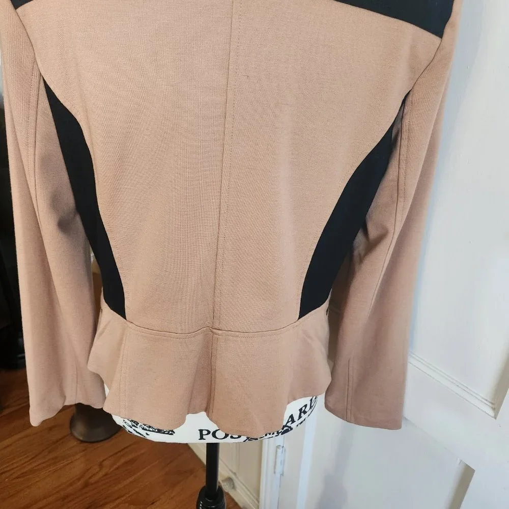 IMAN Black and Tan Woman’s Jacket with Gold Zippers NWOT Sz M